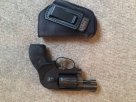 SW_38-2_Rubber_Grips_02.jpg