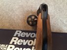 SW_38-2_Wood_Grips_01.jpg