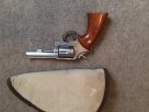 SW_65-1_Wood_And_Rubber_Grips_01.jpg