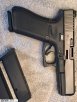8575073_01_glock_17_gen_5_.jpg
