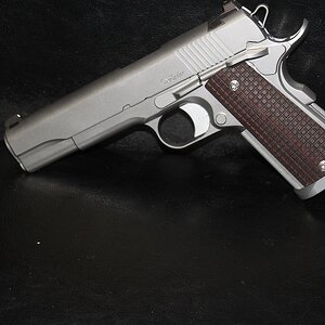 Valor Gen II Magwell 018.JPG