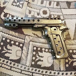 HIDEOUS-1911-02.jpeg