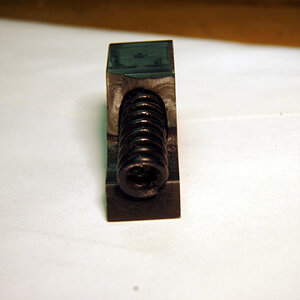 P2281000x.jpg